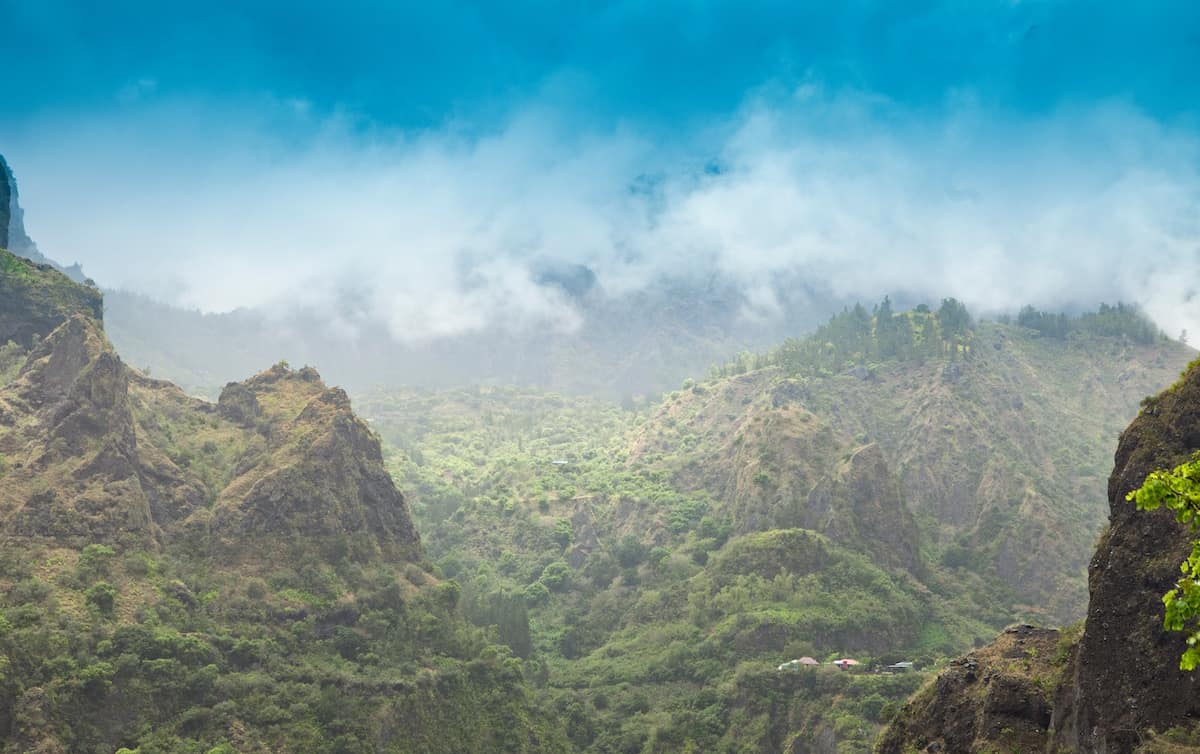 Un grain sur les Hauts : à La Réunion, la pluie est très locale