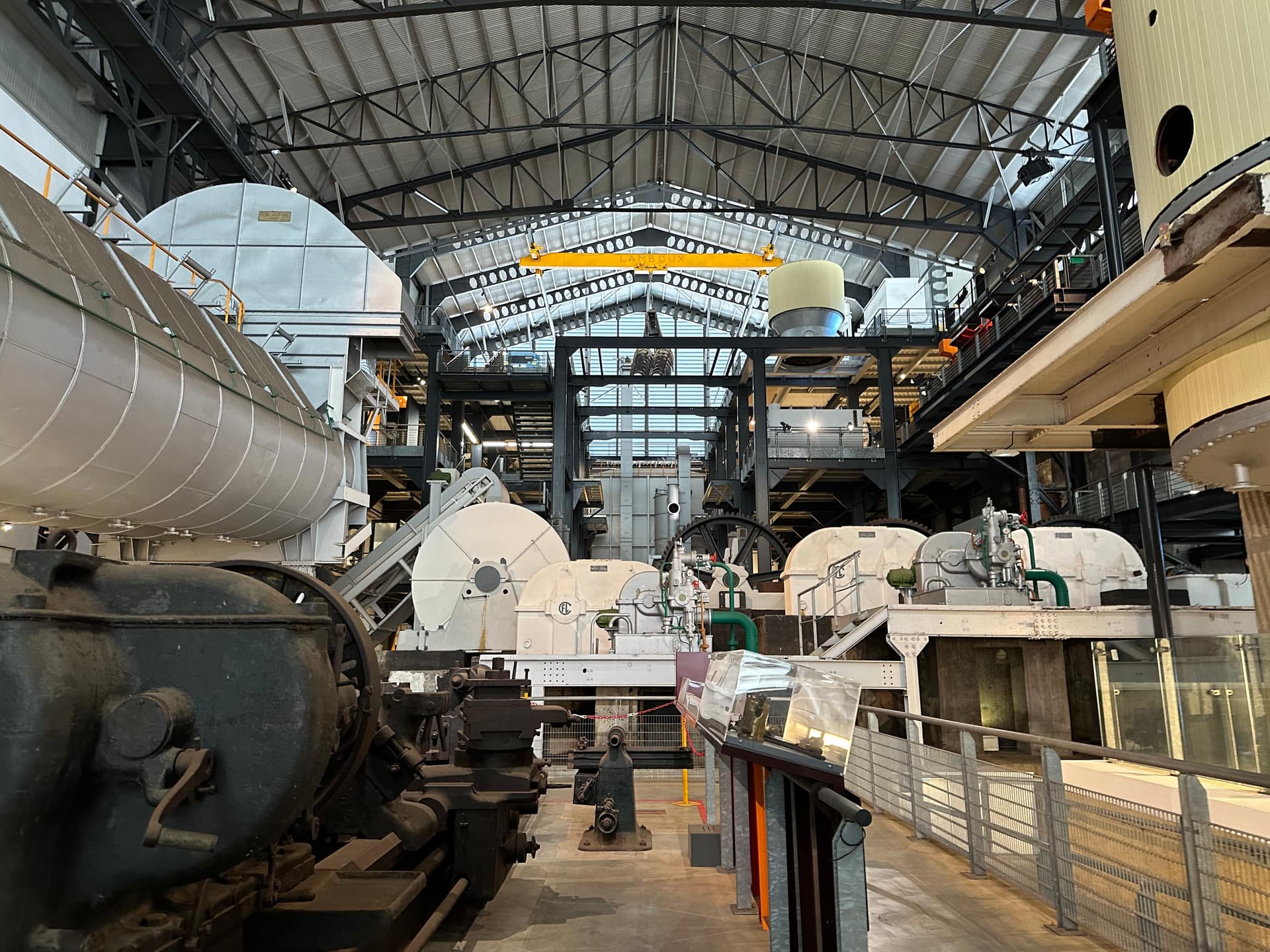 Les machines de l'ancienne usine sucrière, au cœur du musée Stella Matutina