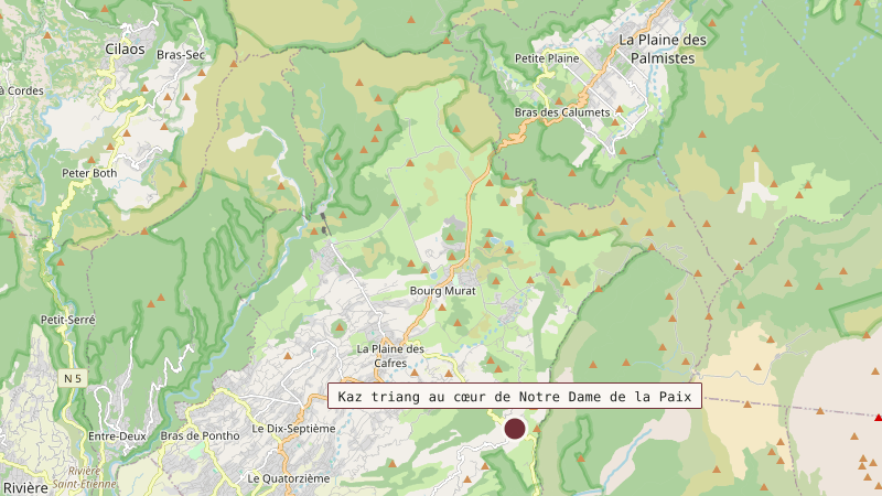 Carte situant Kaz triang au cœur de Notre Dame de la Paix